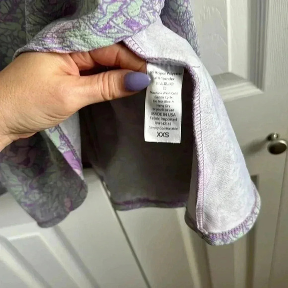 LuLaRoe Lavender Floral Skater Dress Fit & Flare size XXS - Picture 4 of 5